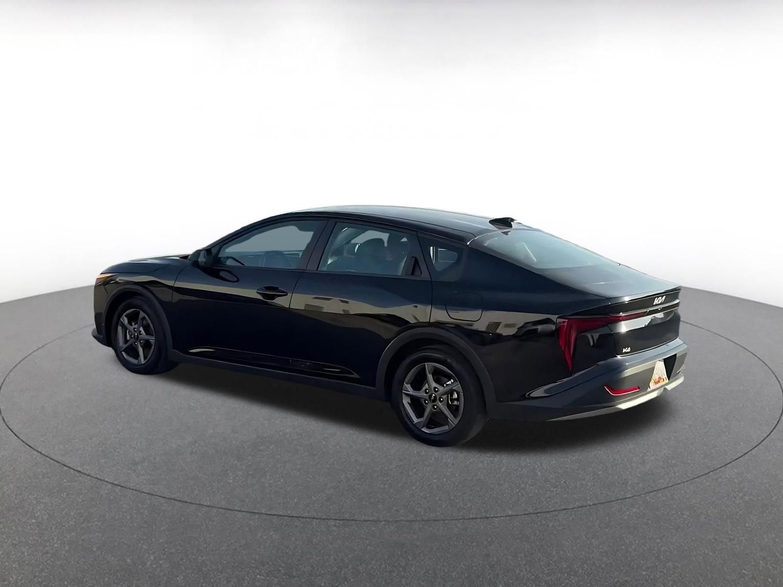 Thumbnail: 2025 Kia K4 - 10