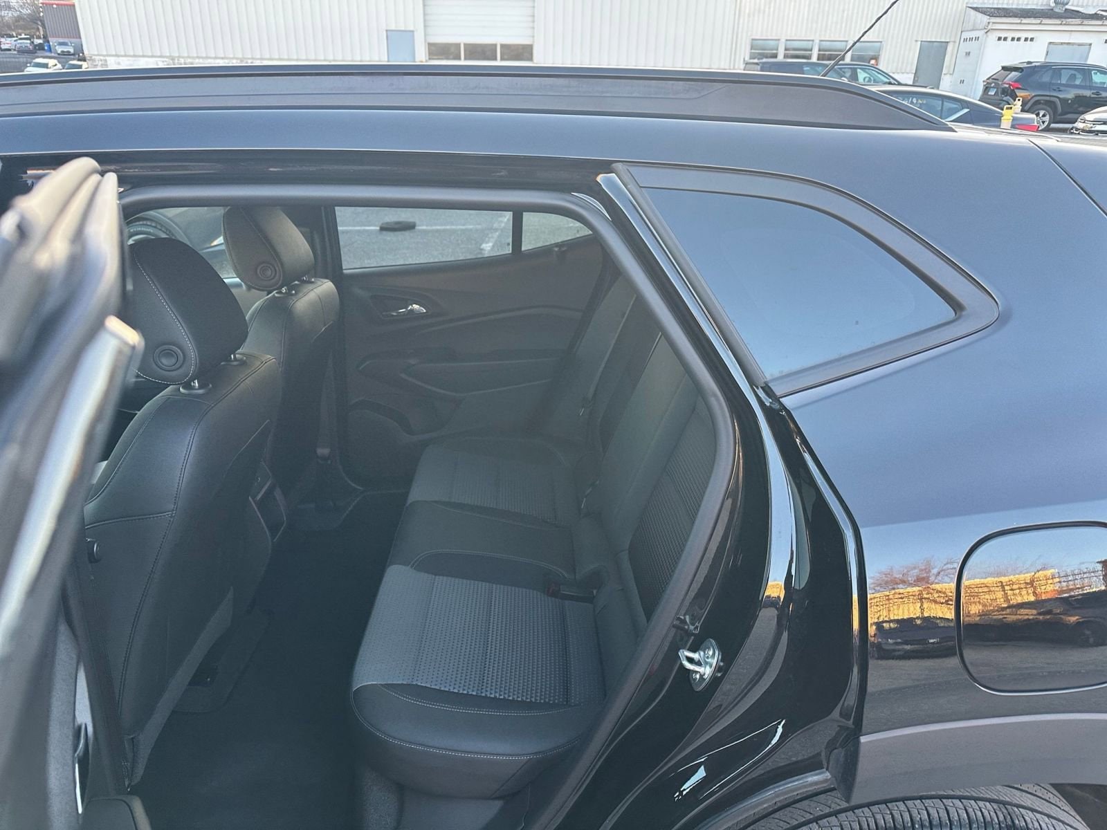 Thumbnail: 2025 Chevrolet Trax - 23