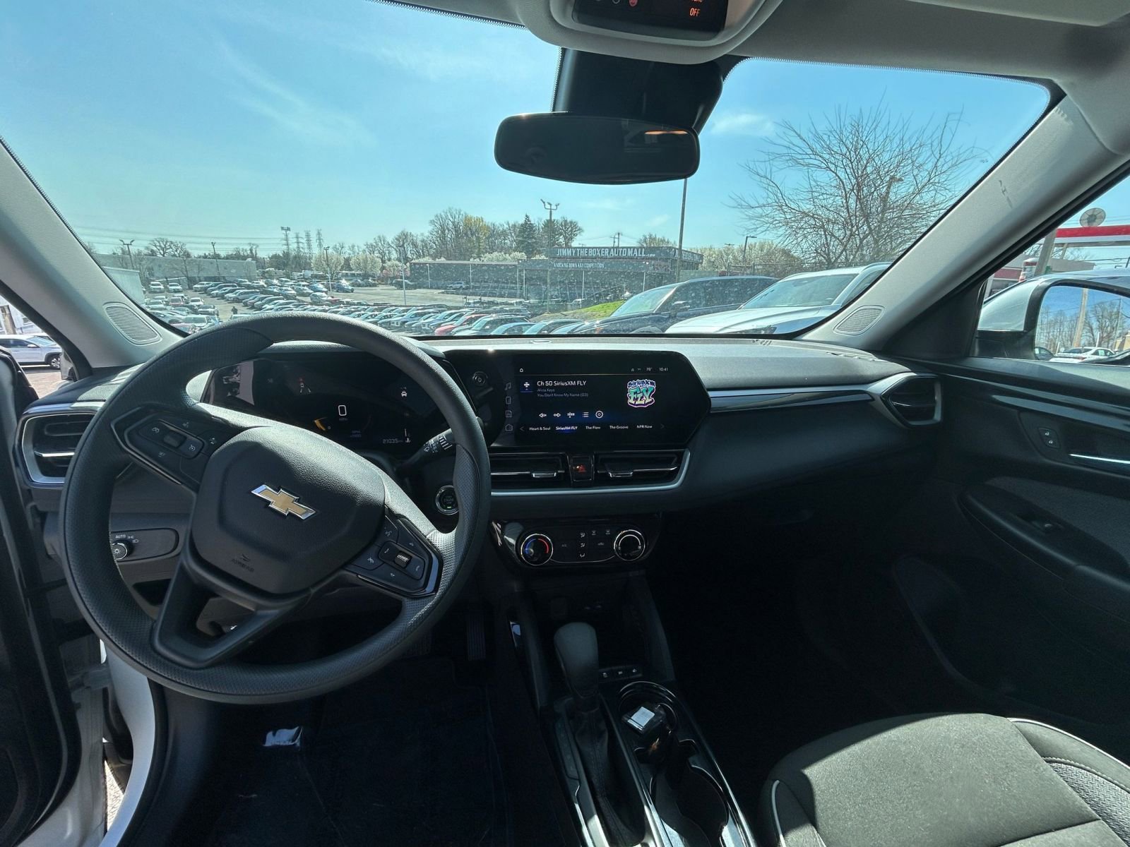 Thumbnail: 2025 Chevrolet TrailBlazer - 31