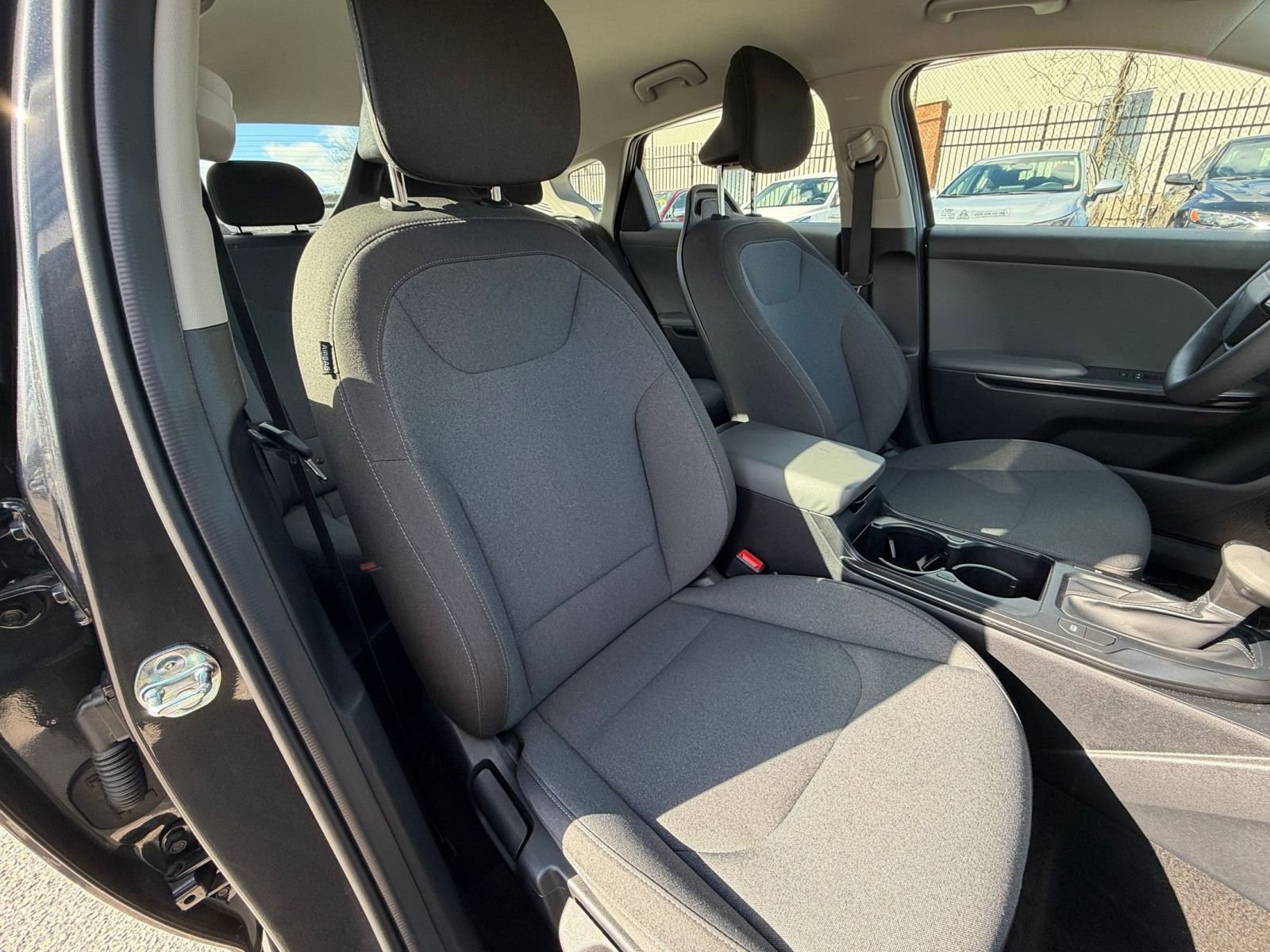 Thumbnail: 2025 Kia K4 - 31