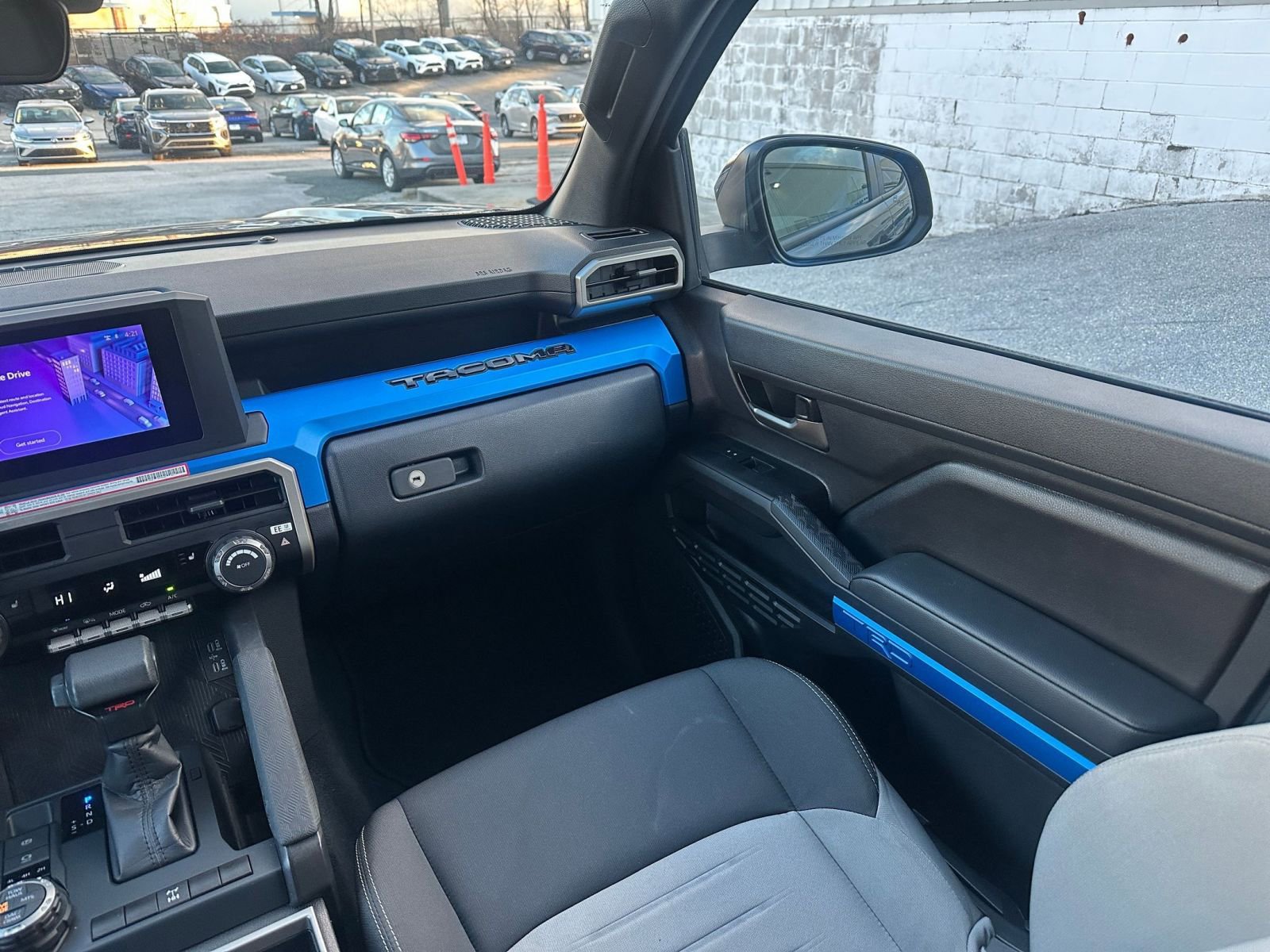 Thumbnail: 2025 Toyota Tacoma - 33