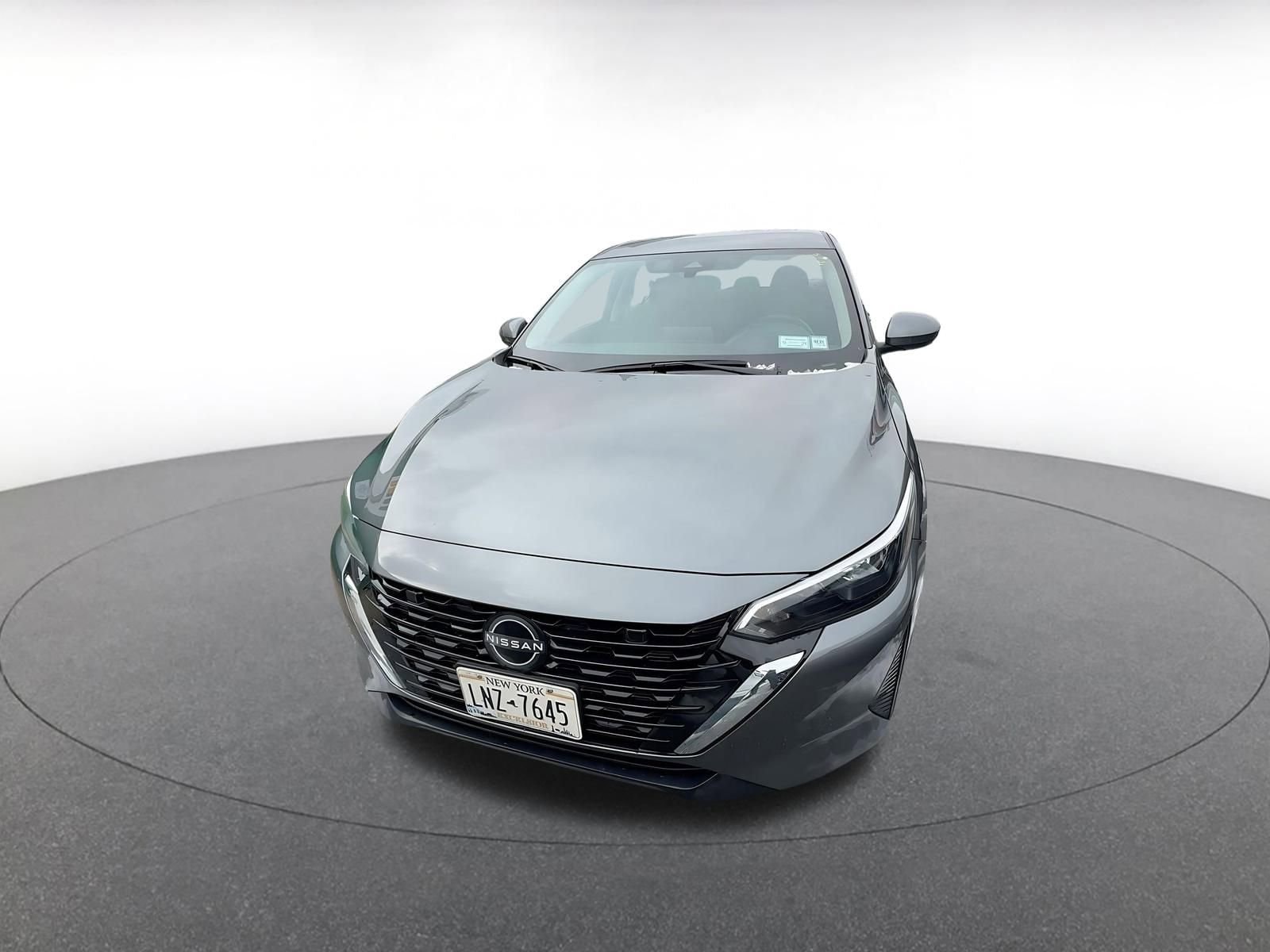 Thumbnail: 2025 Nissan Sentra - 2