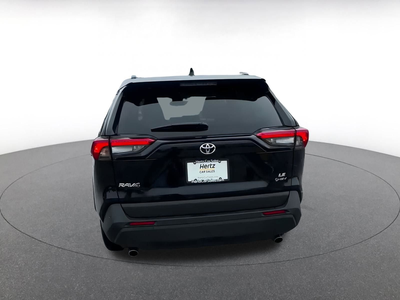 Thumbnail: 2025 Toyota RAV4 - 12