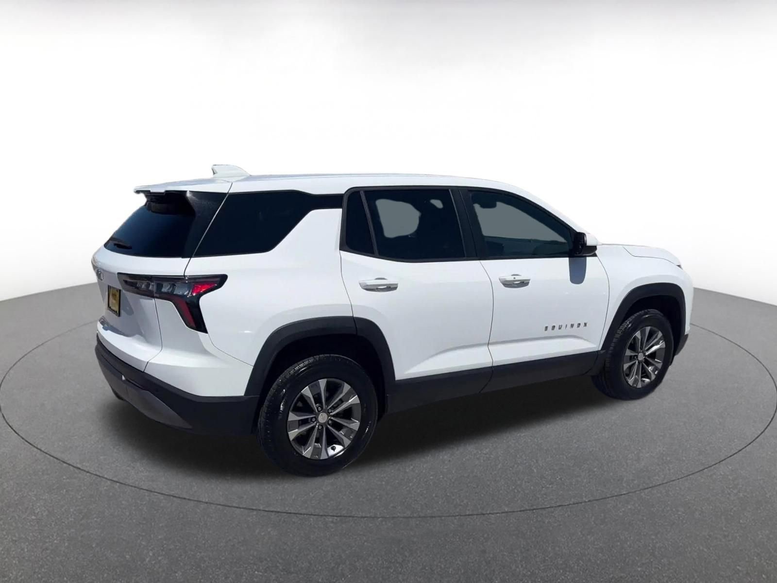 Thumbnail: 2025 Chevrolet Equinox - 15