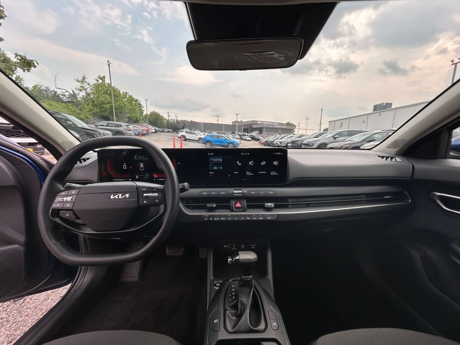 Thumbnail: 2025 Kia K4 - 27