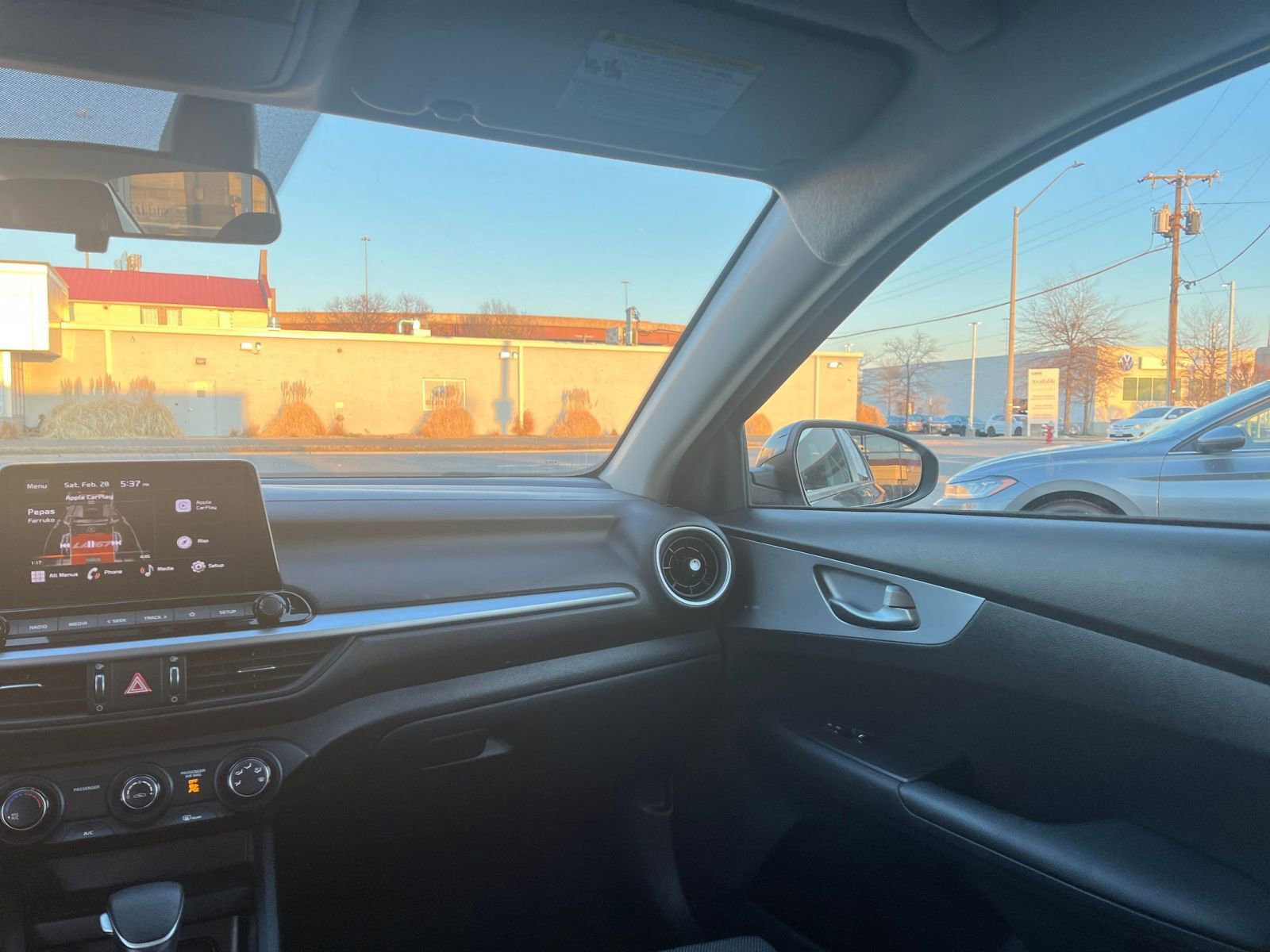 Thumbnail: 2024 Kia Forte - 33