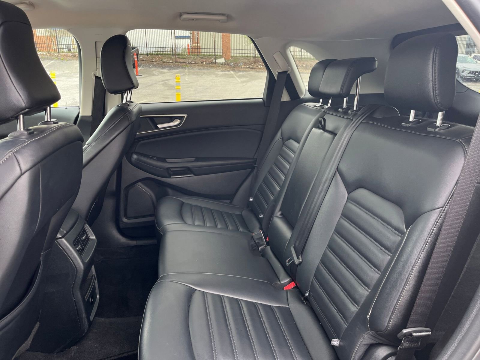 2024 Ford Edge SEL 26