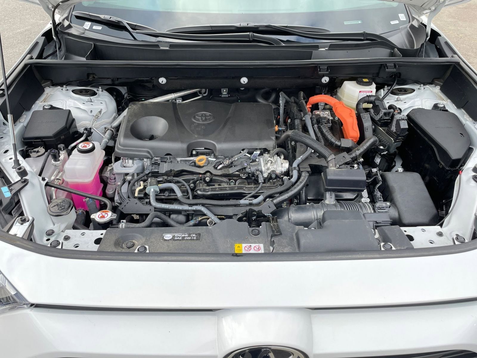 Thumbnail: 2025 Toyota RAV4 - 31