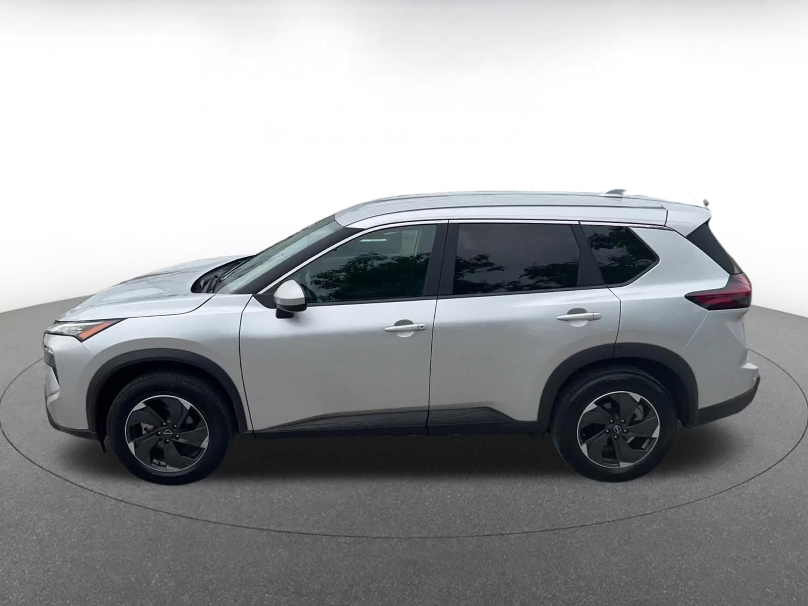 Thumbnail: 2025 Nissan Rogue - 9