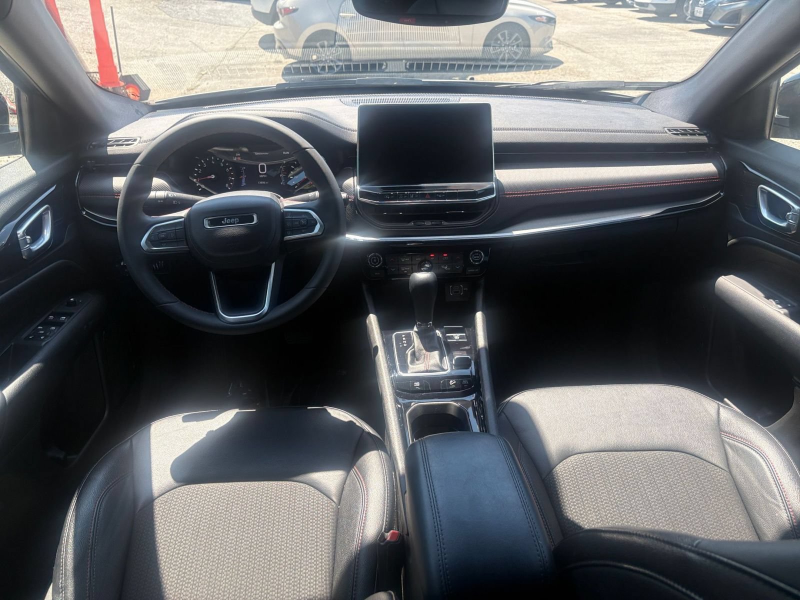 Thumbnail: 2025 Jeep Compass - 23