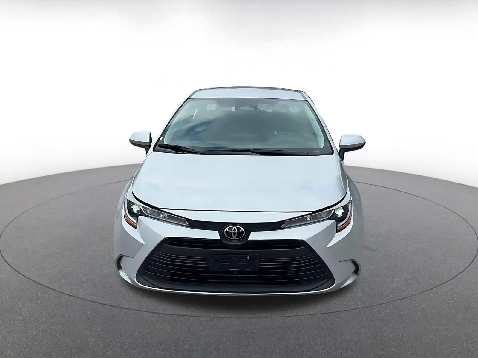 Thumbnail: 2025 Toyota Corolla - 4