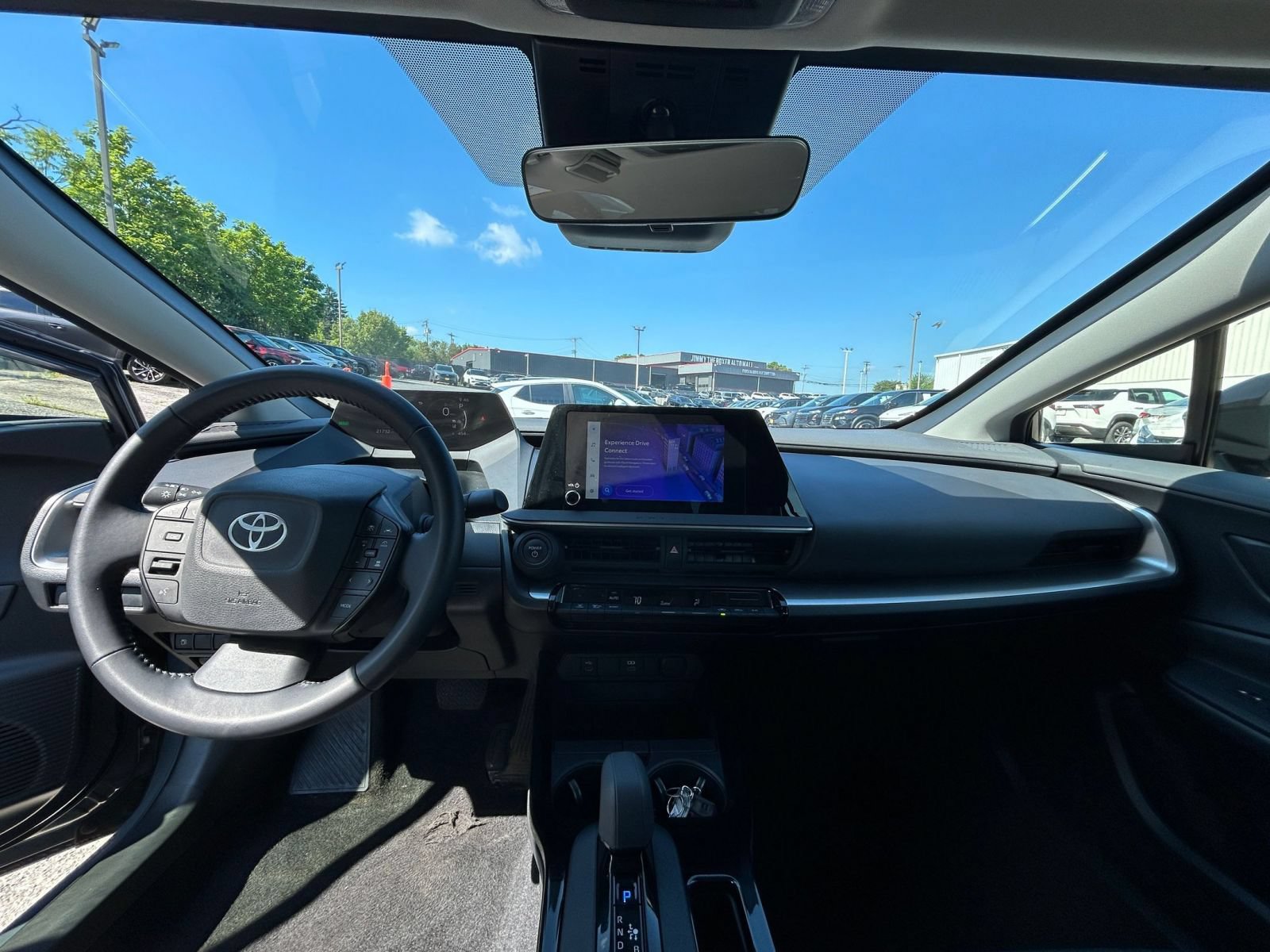 Thumbnail: 2025 Toyota Prius - 28