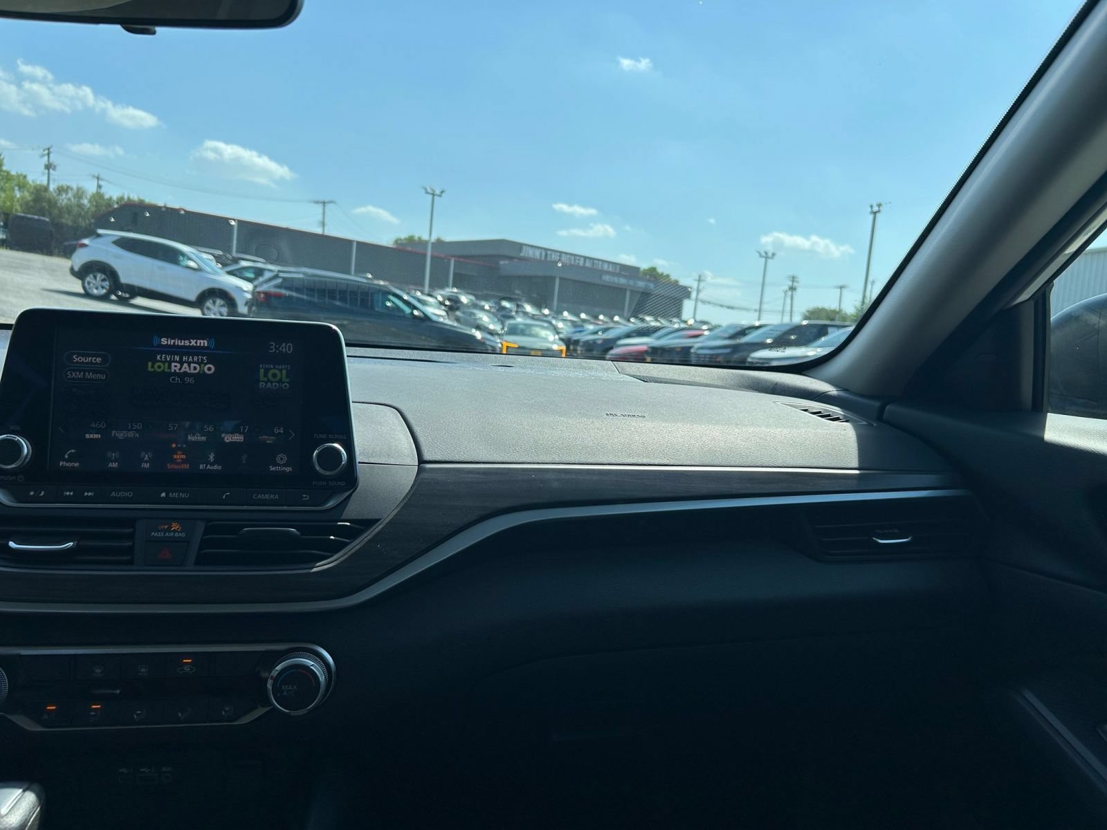 Thumbnail: 2025 Nissan Altima - 30