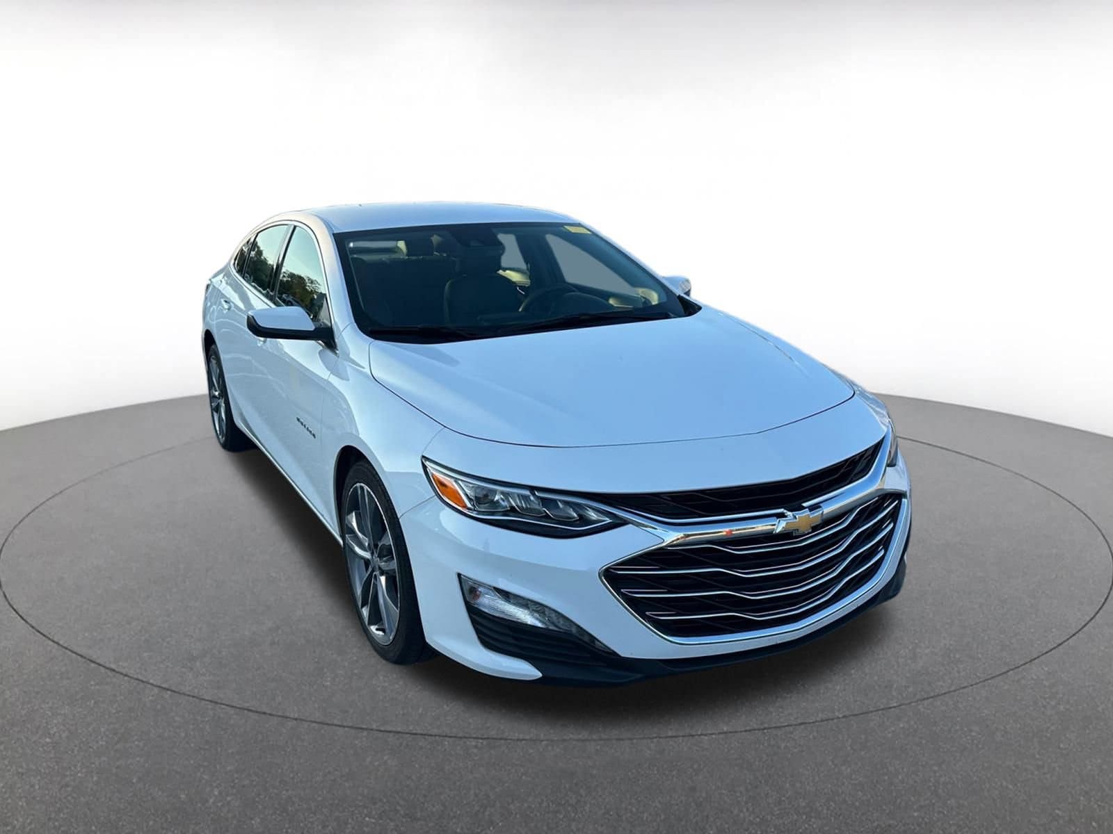 Thumbnail: 2024 Chevrolet Malibu - 1