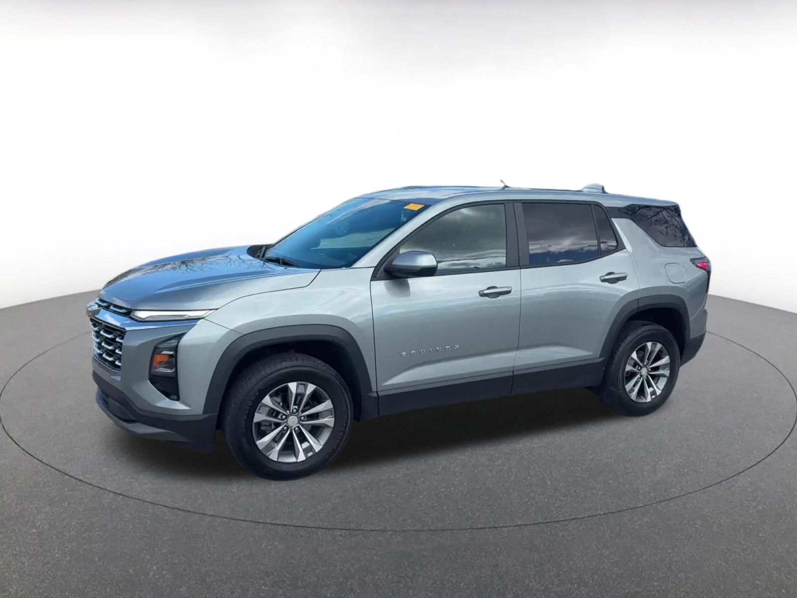 Thumbnail: 2025 Chevrolet Equinox - 8