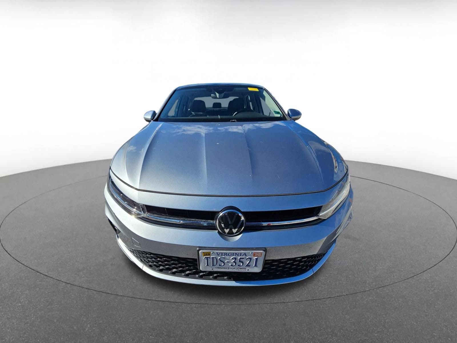 Thumbnail: 2025 Volkswagen Jetta - 2