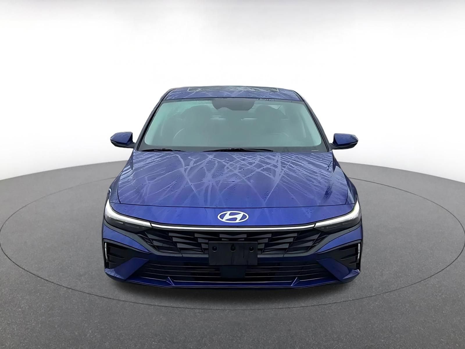 Thumbnail: 2025 Hyundai Elantra - 4