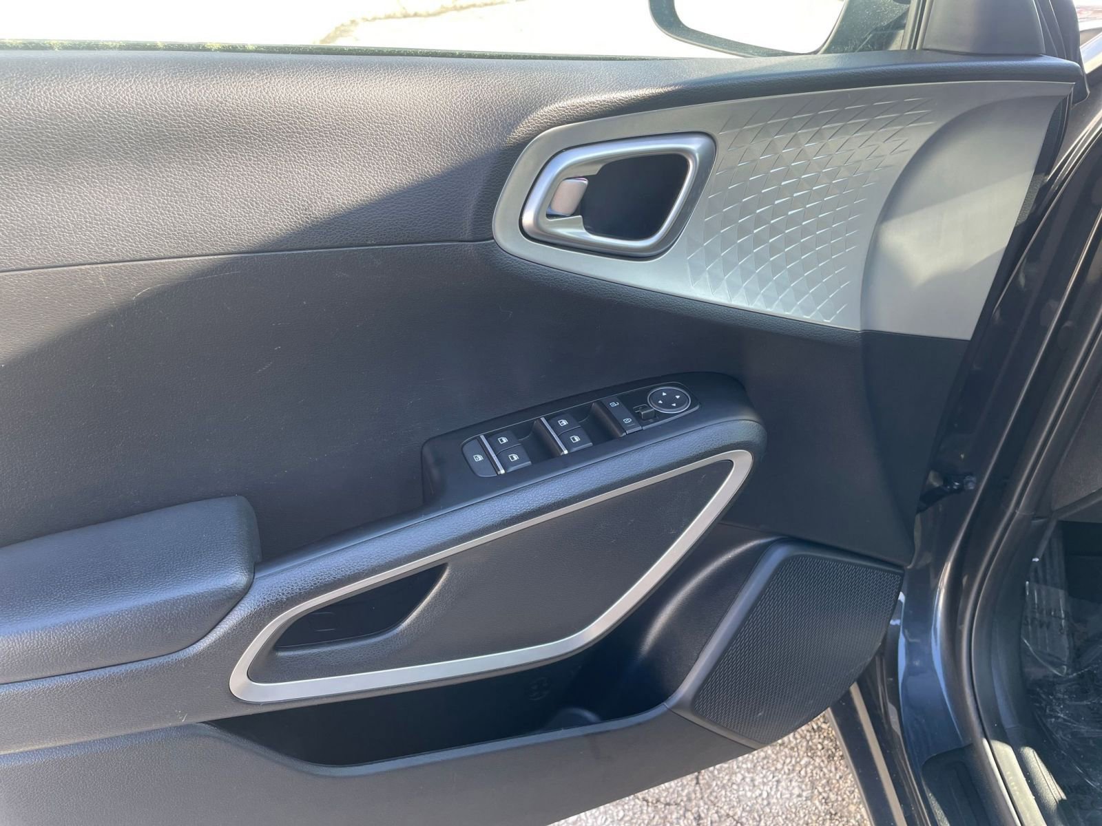 Thumbnail: 2025 Kia Soul - 18