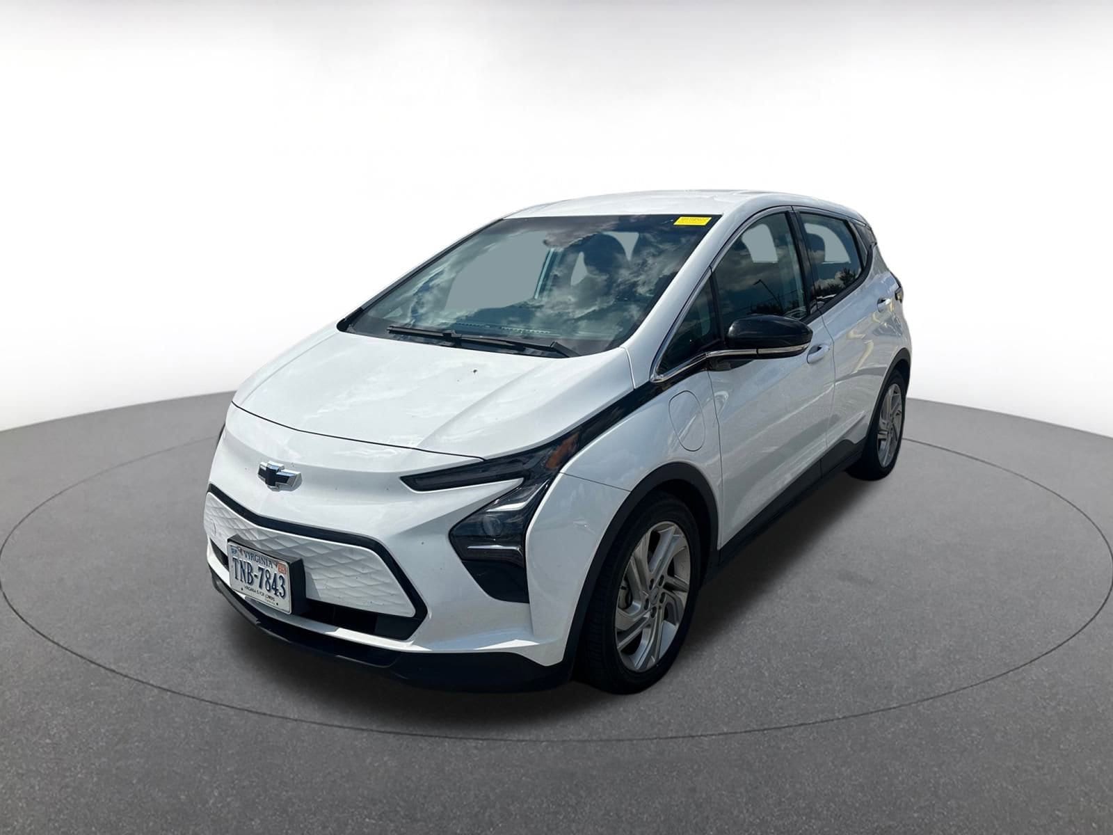 Thumbnail: 2023 Chevrolet Bolt EV - 3