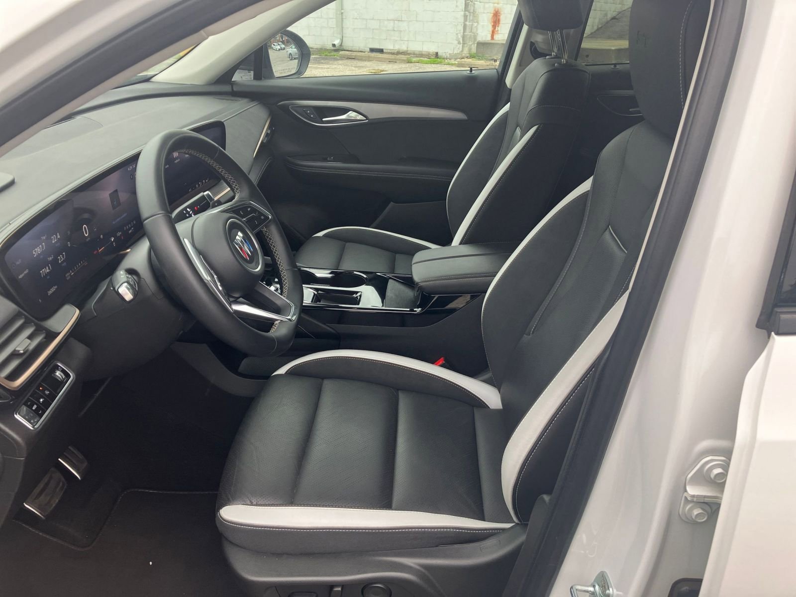 Thumbnail: 2024 Buick Envision - 27