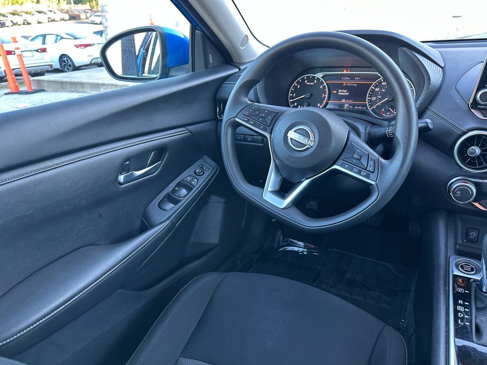 Thumbnail: 2024 Nissan Sentra - 32