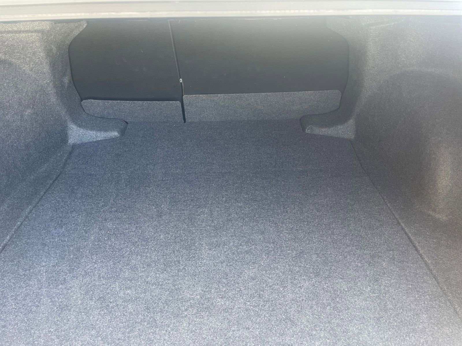 Thumbnail: 2025 Toyota Corolla - 29