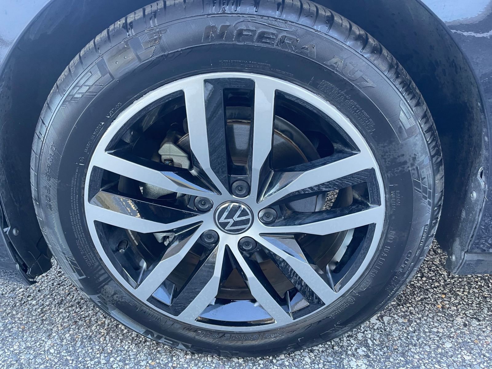 Thumbnail: 2025 Volkswagen Jetta - 30