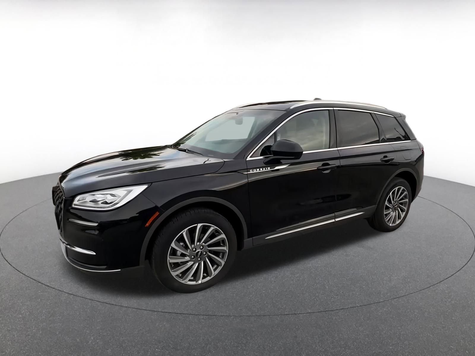 Thumbnail: 2024 Lincoln Corsair - 8