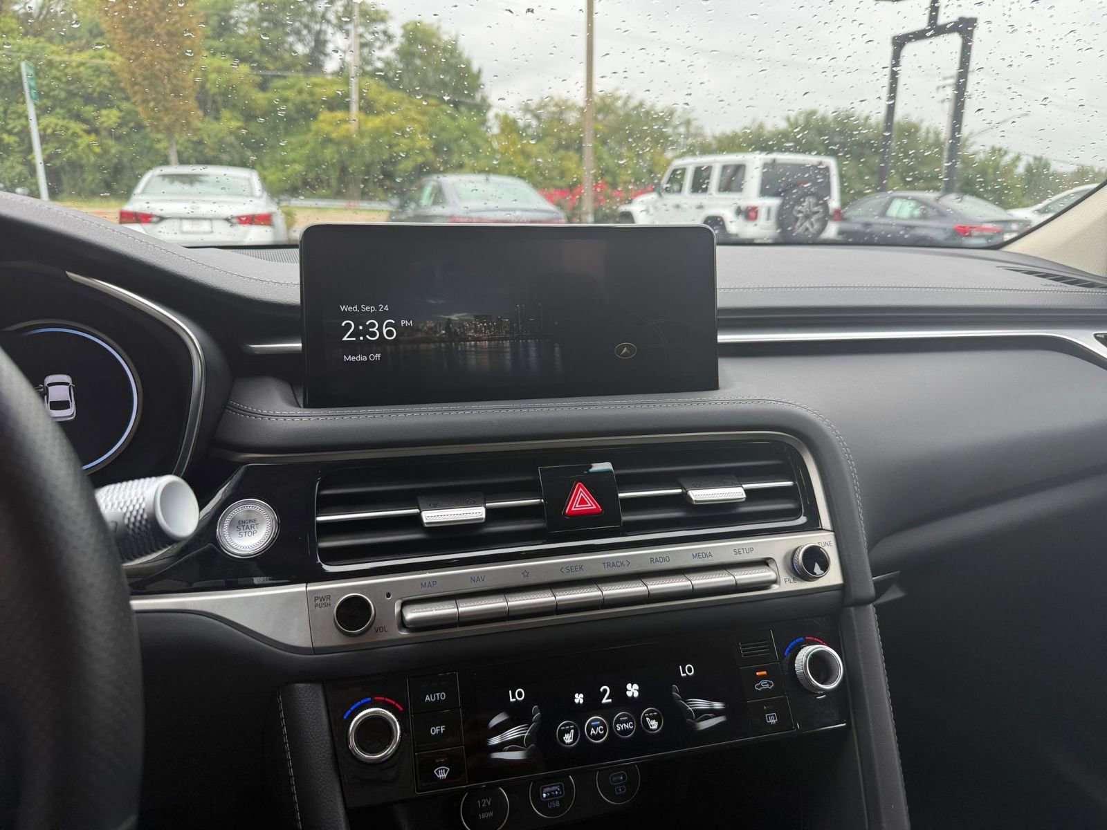 Thumbnail: 2025 Genesis G70 - 18