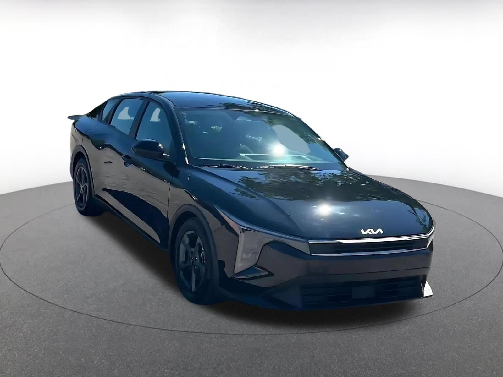 Thumbnail: 2025 Kia K4 - 3