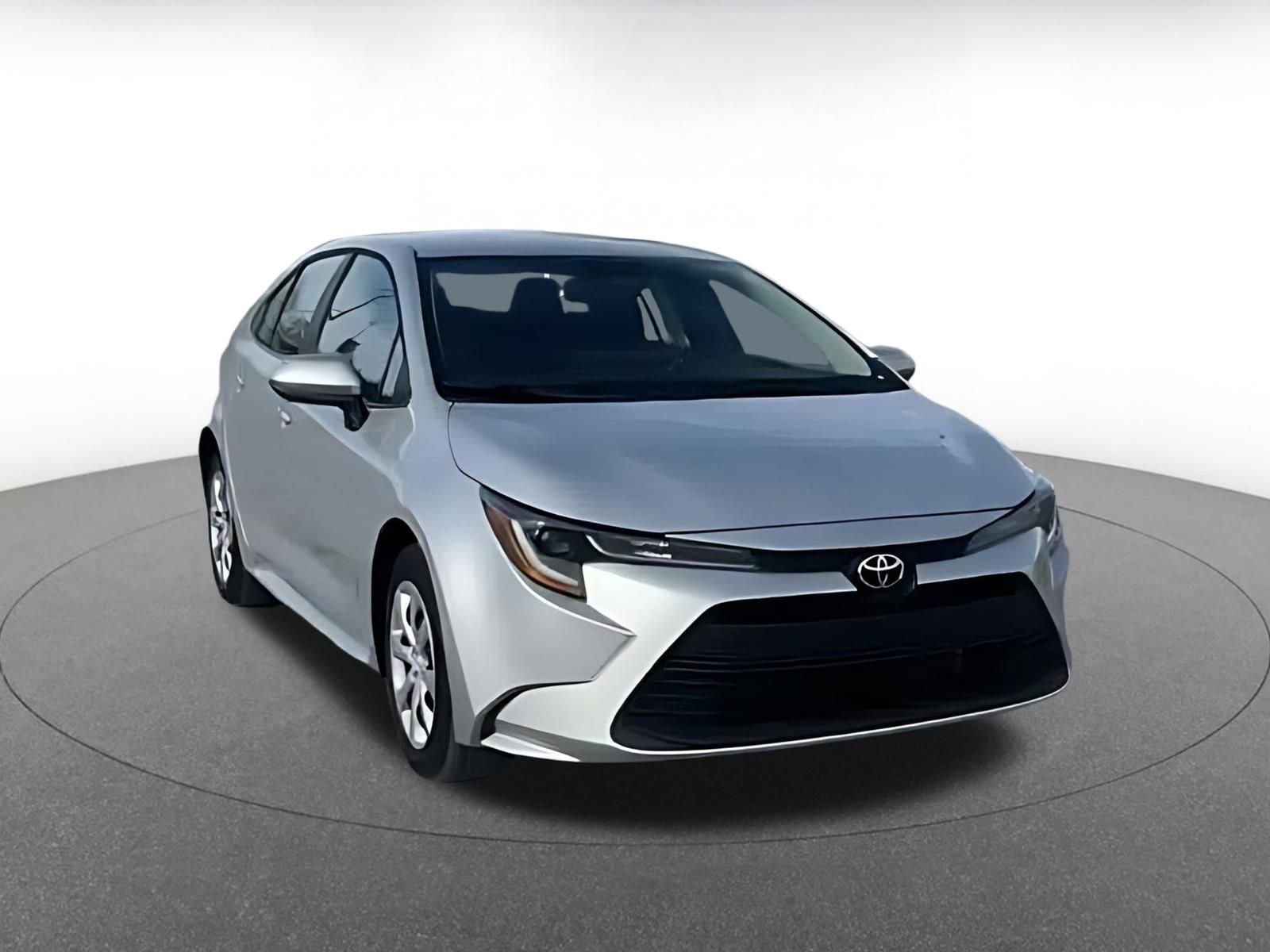 Thumbnail: 2025 Toyota Corolla - 3