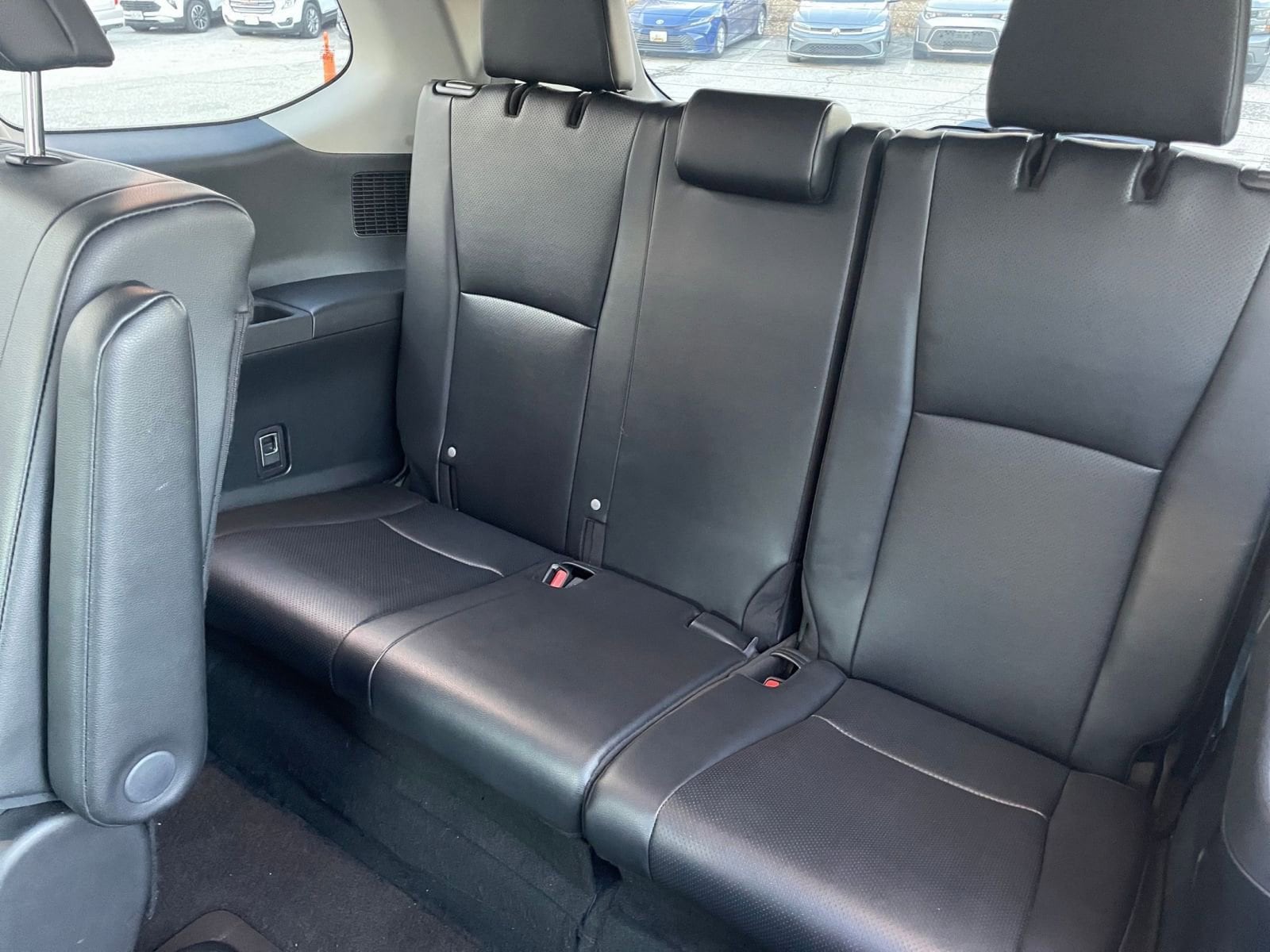 Thumbnail: 2025 Toyota Grand Highlander - 17