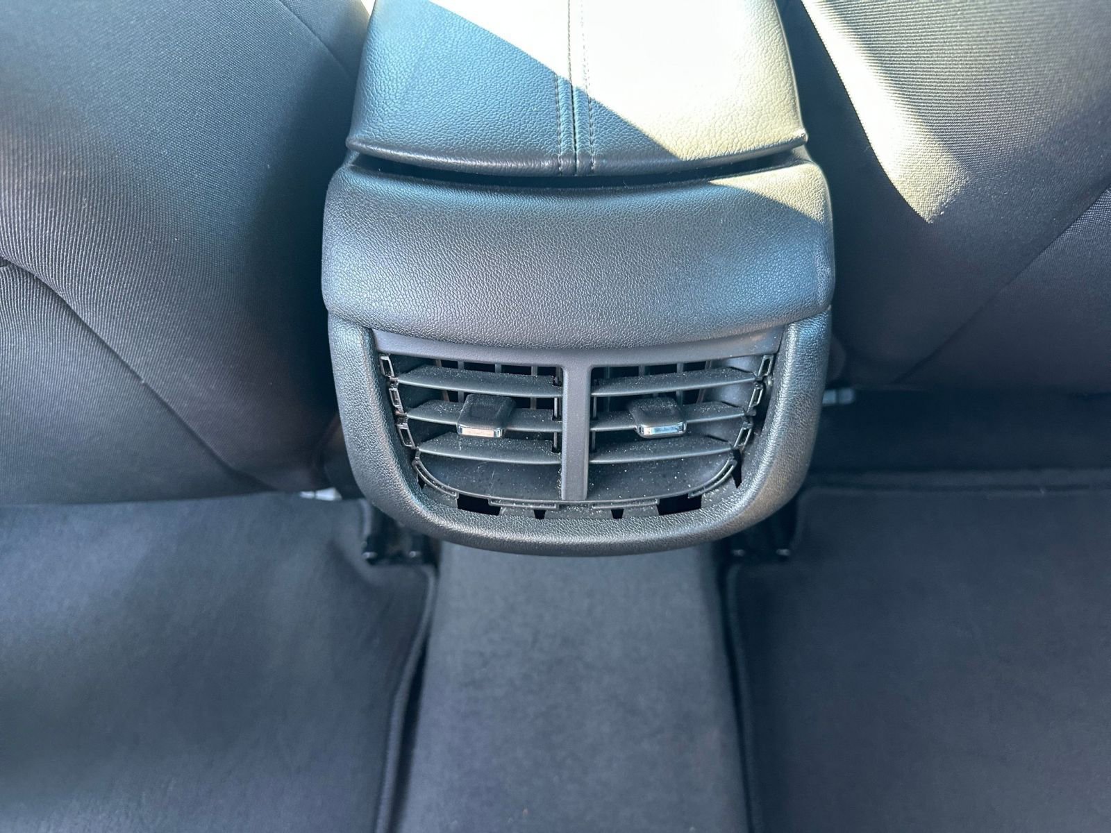 Thumbnail: 2024 Chevrolet Malibu - 24