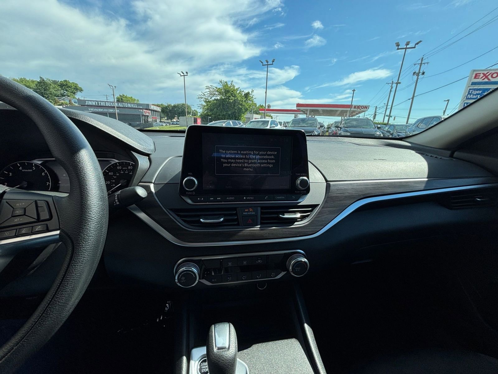 Thumbnail: 2025 Nissan Altima - 17