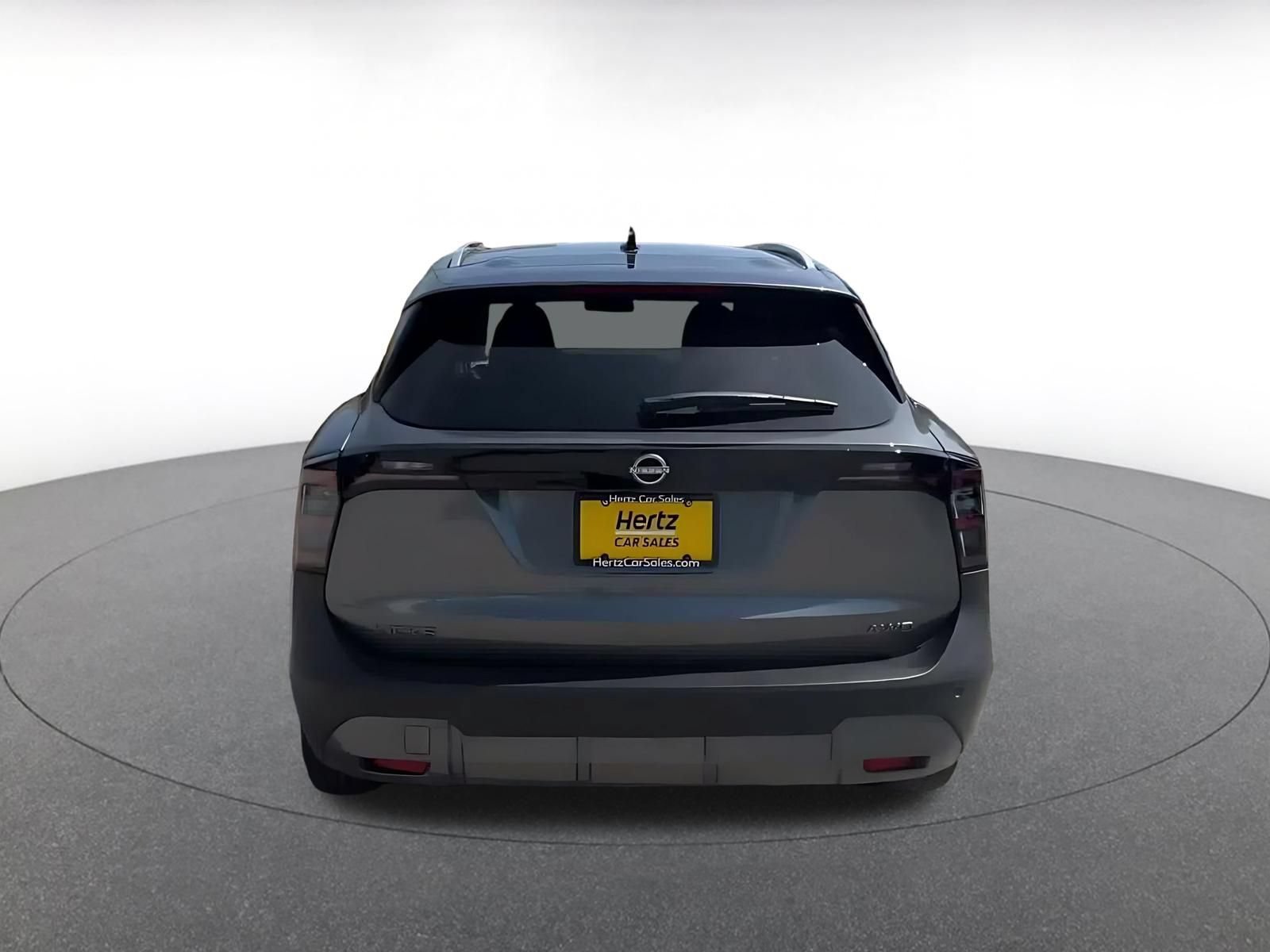 Thumbnail: 2026 Nissan Kicks - 12