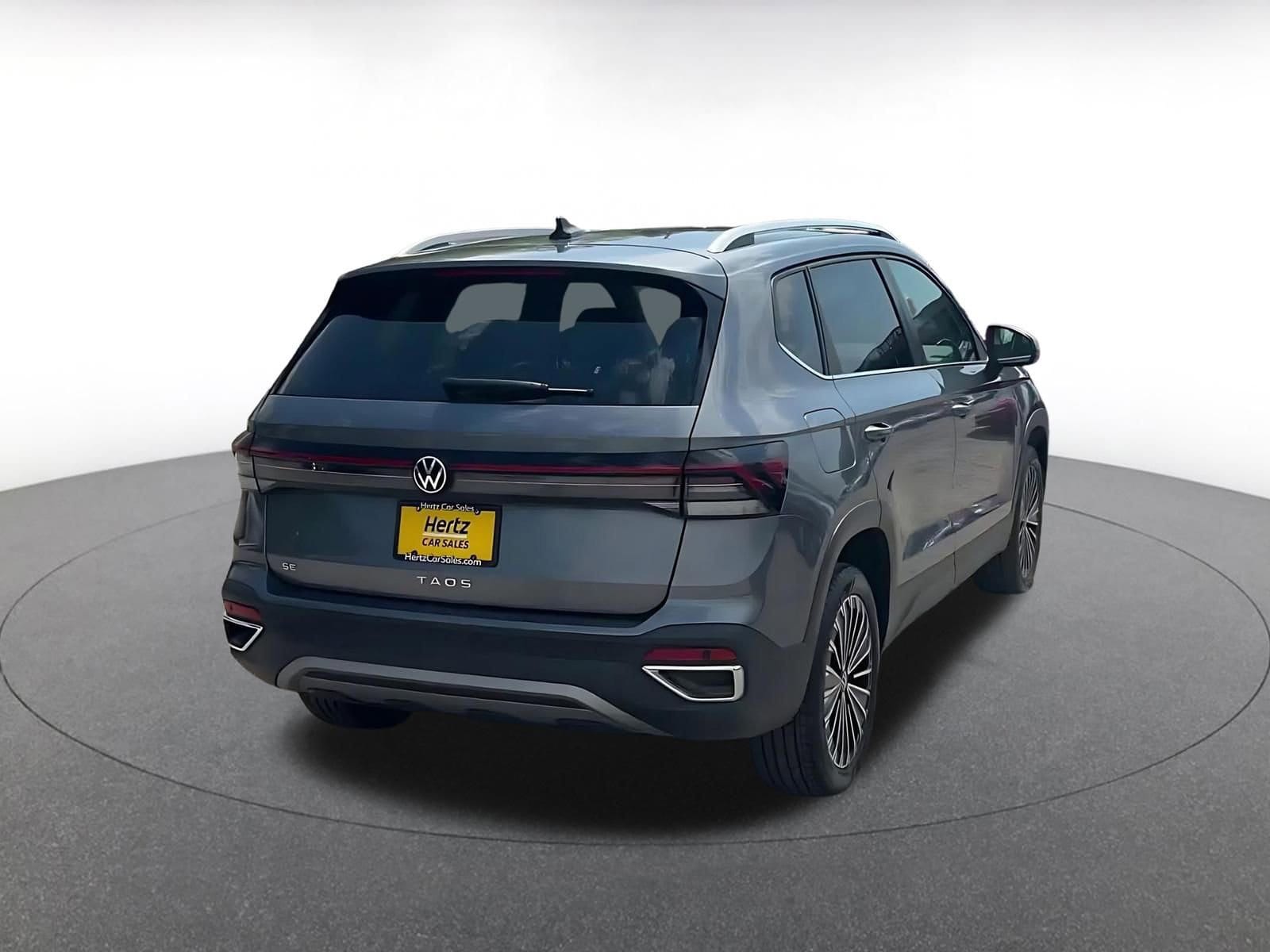 Thumbnail: 2025 Volkswagen Taos - 14