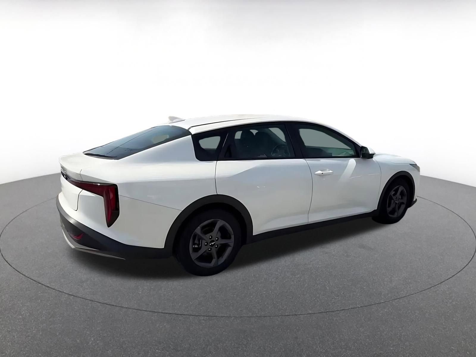 Thumbnail: 2025 Kia K4 - 14