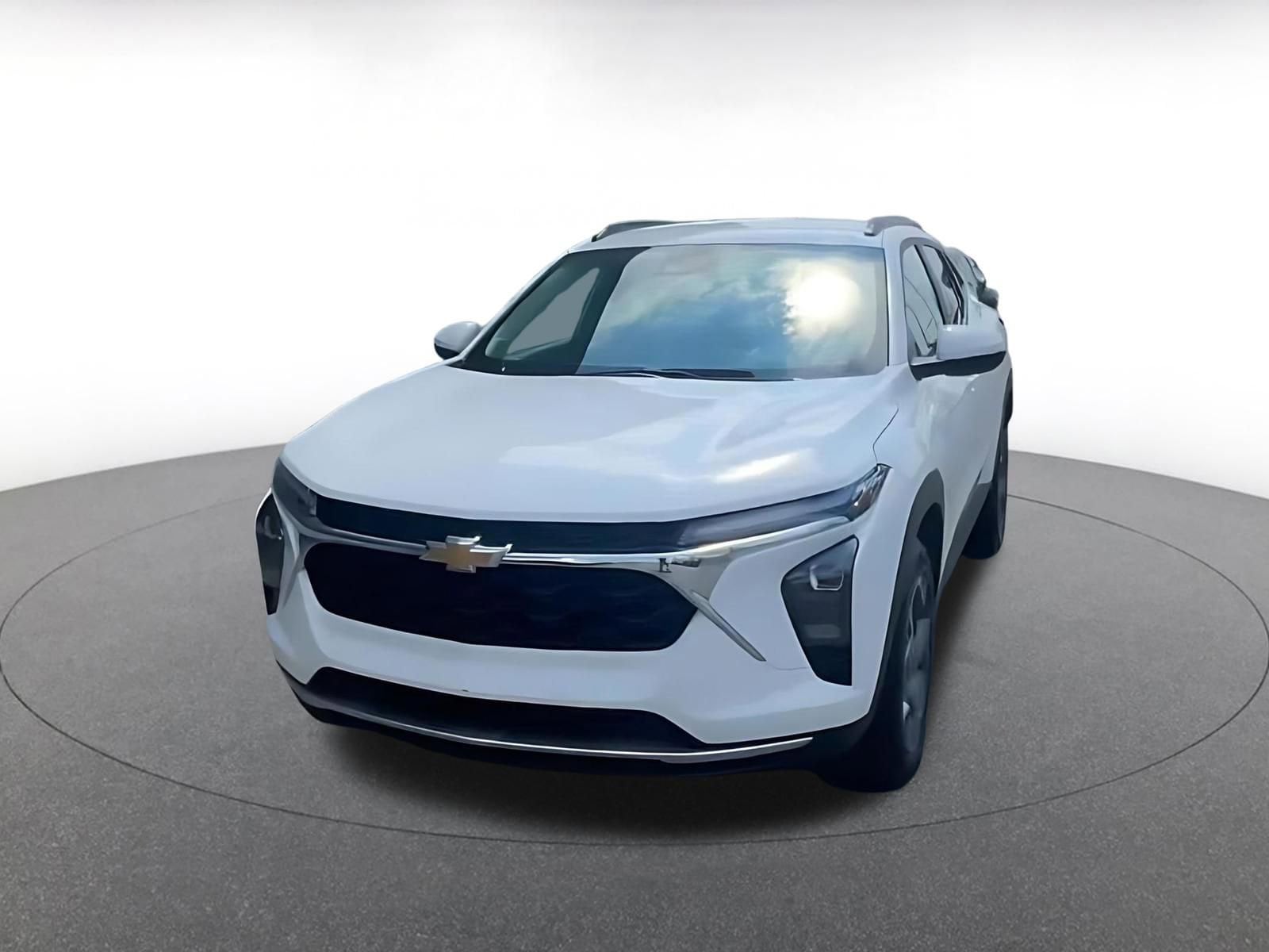 Thumbnail: 2025 Chevrolet Trax - 7