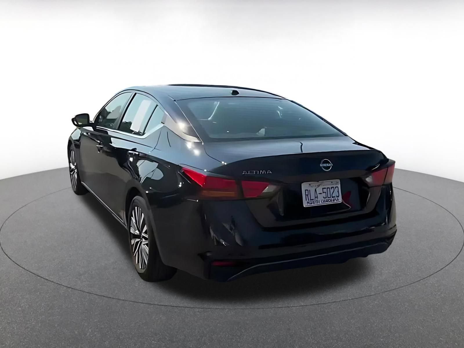 Thumbnail: 2026 Nissan Altima - 11