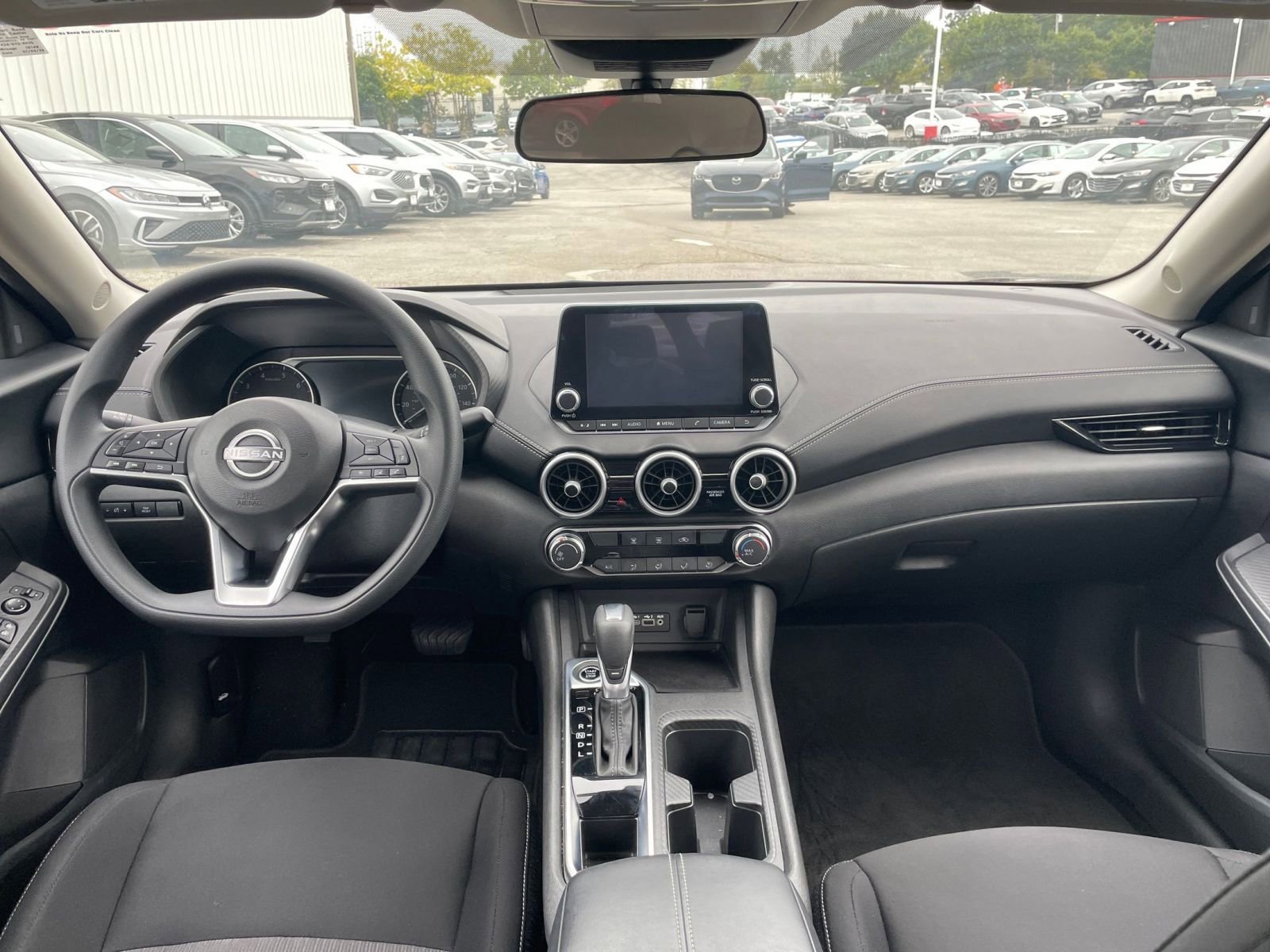 Thumbnail: 2025 Nissan Sentra - 31