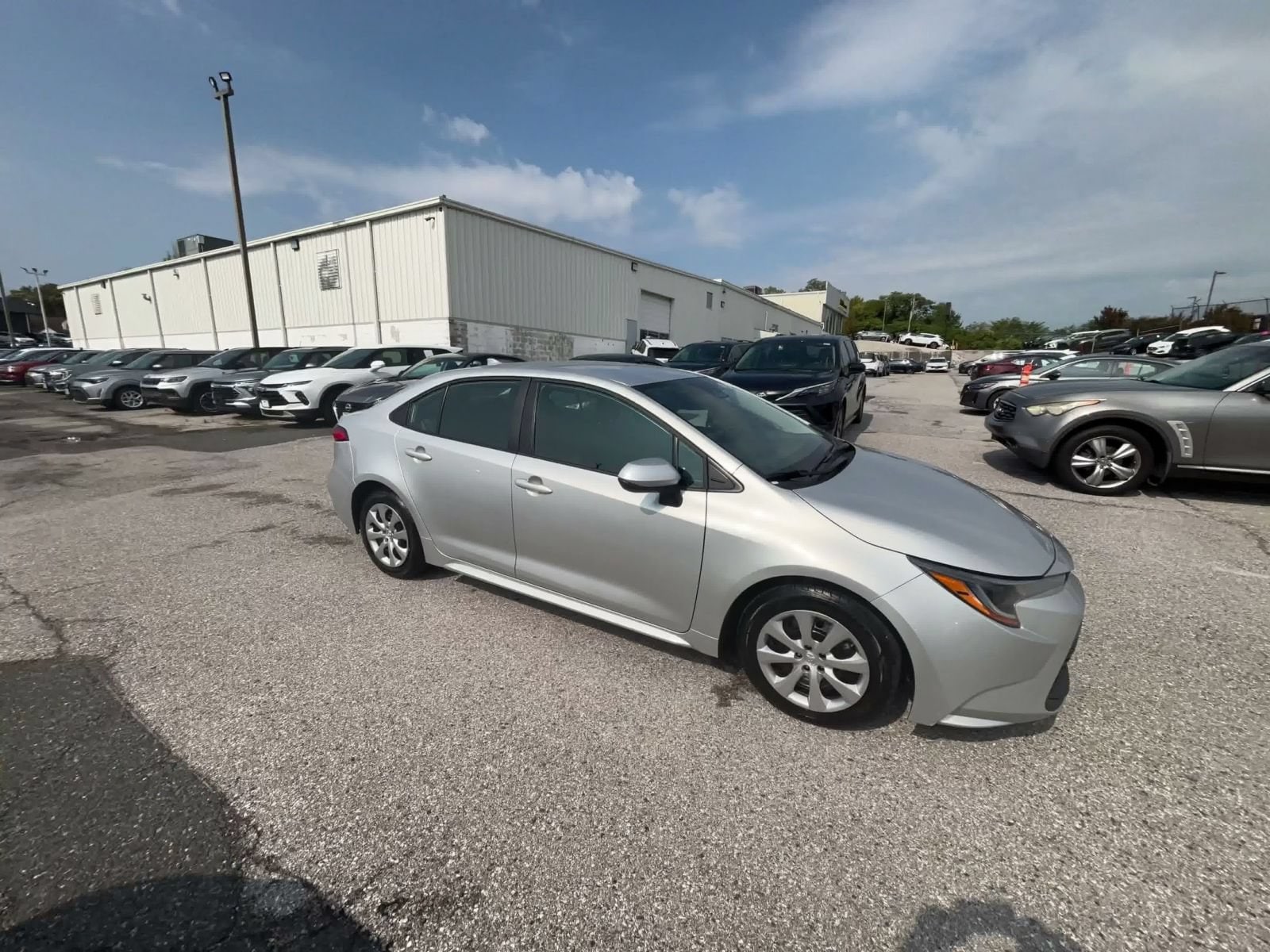 Thumbnail: 2025 Toyota Corolla - 2