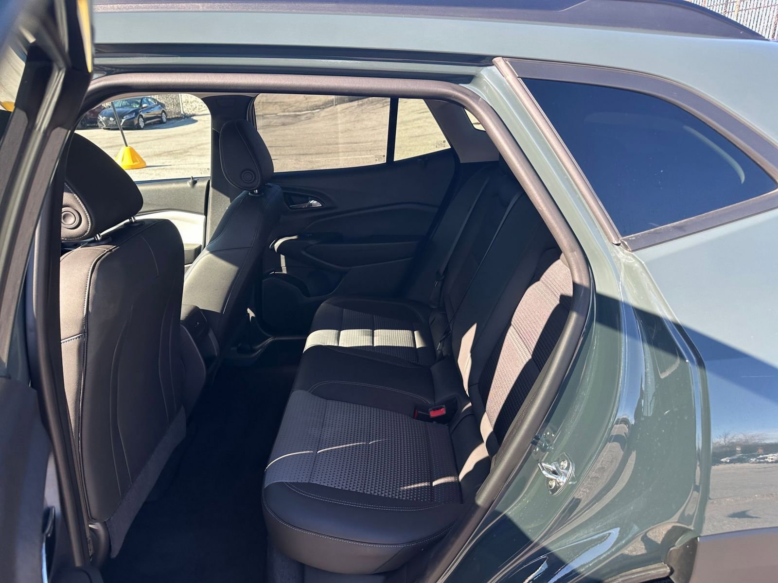 Thumbnail: 2025 Chevrolet Trax - 23