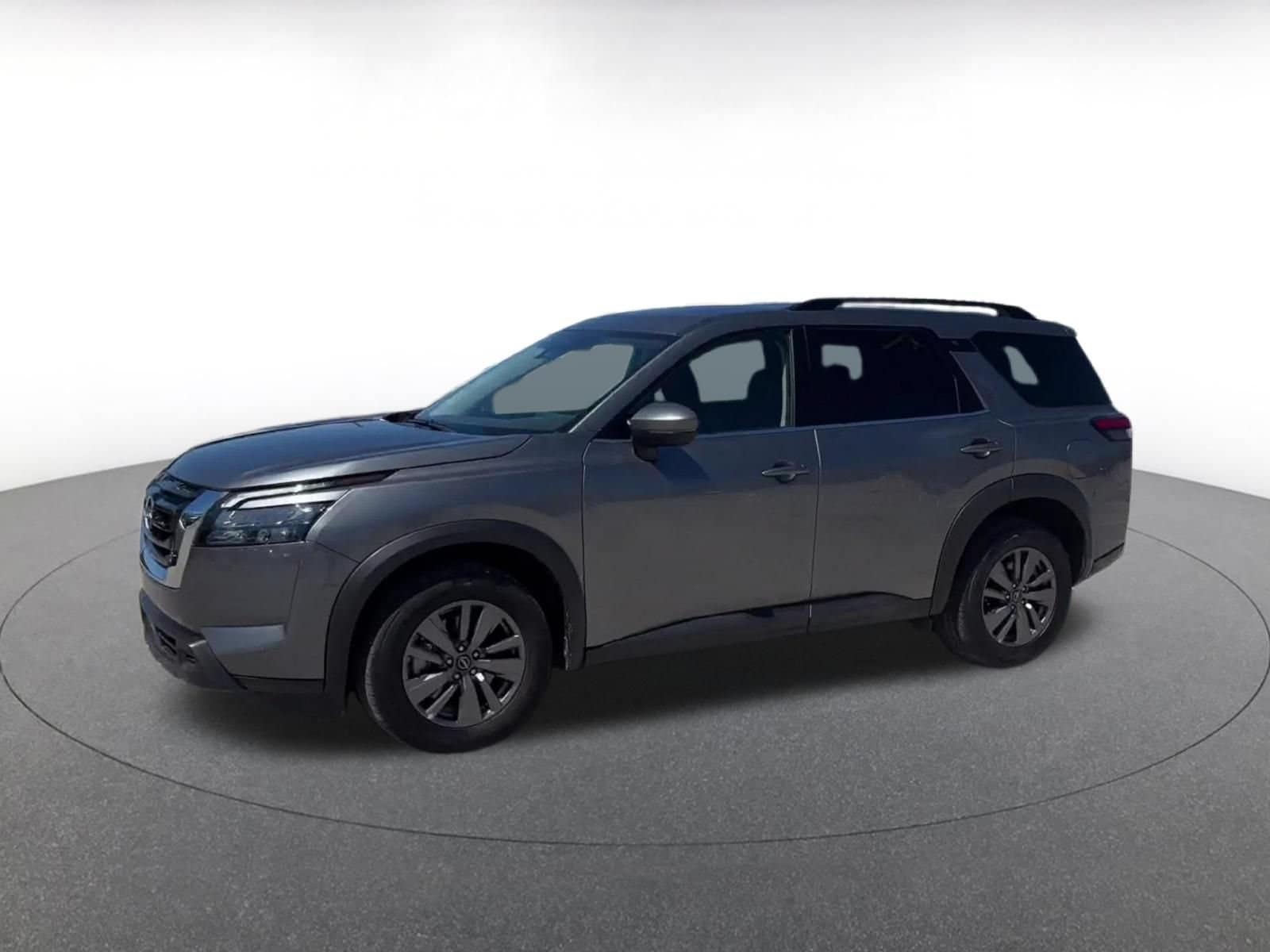 Thumbnail: 2025 Nissan Pathfinder - 8