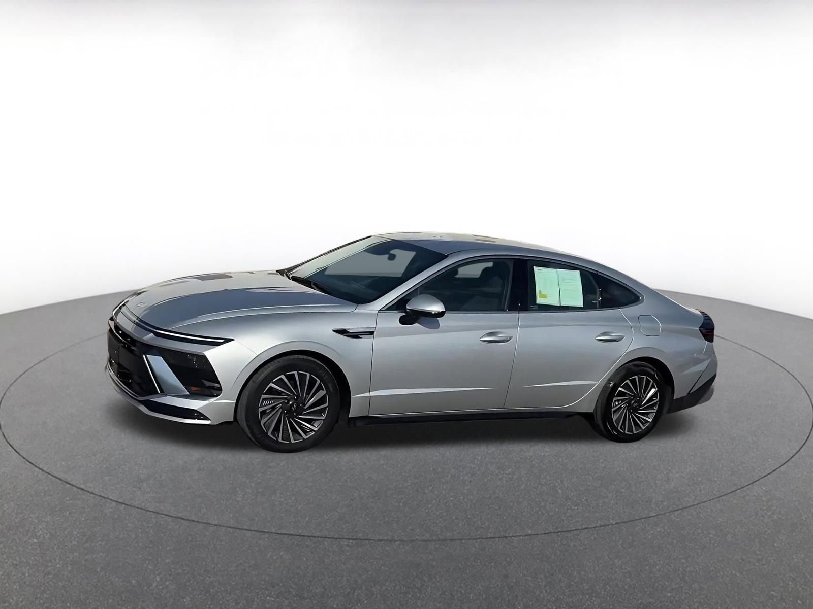 Thumbnail: 2025 Hyundai Sonata - 8