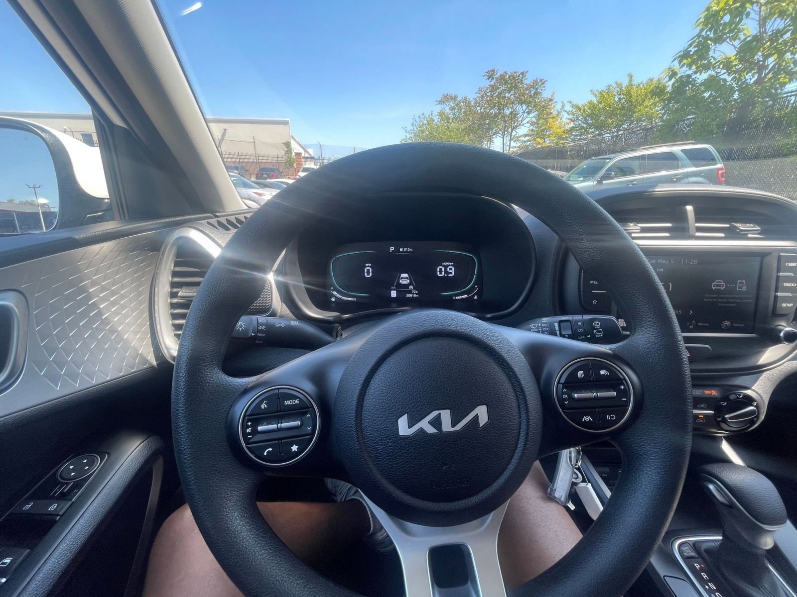 Thumbnail: 2025 Kia Soul - 29