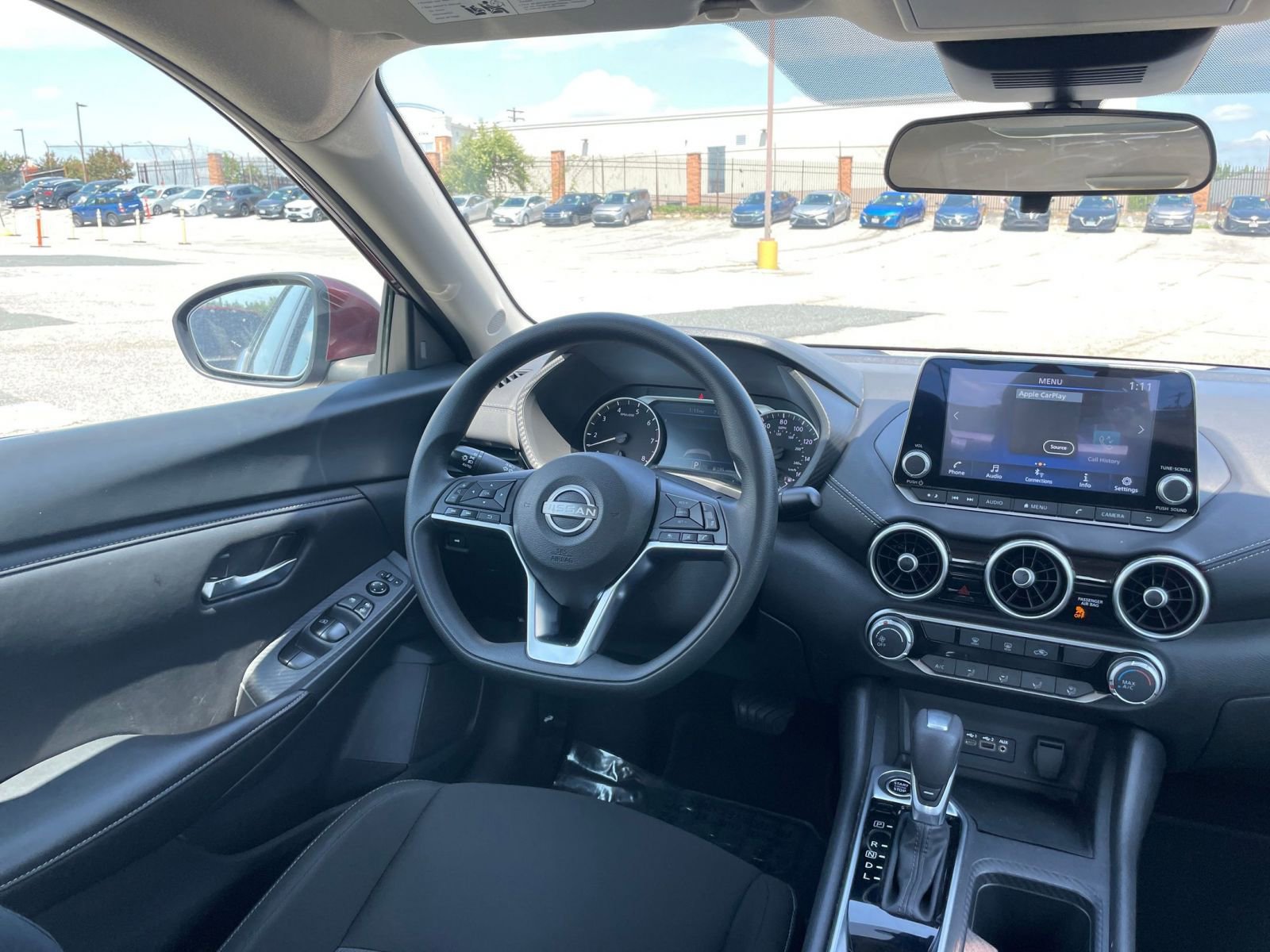 Thumbnail: 2024 Nissan Sentra - 32