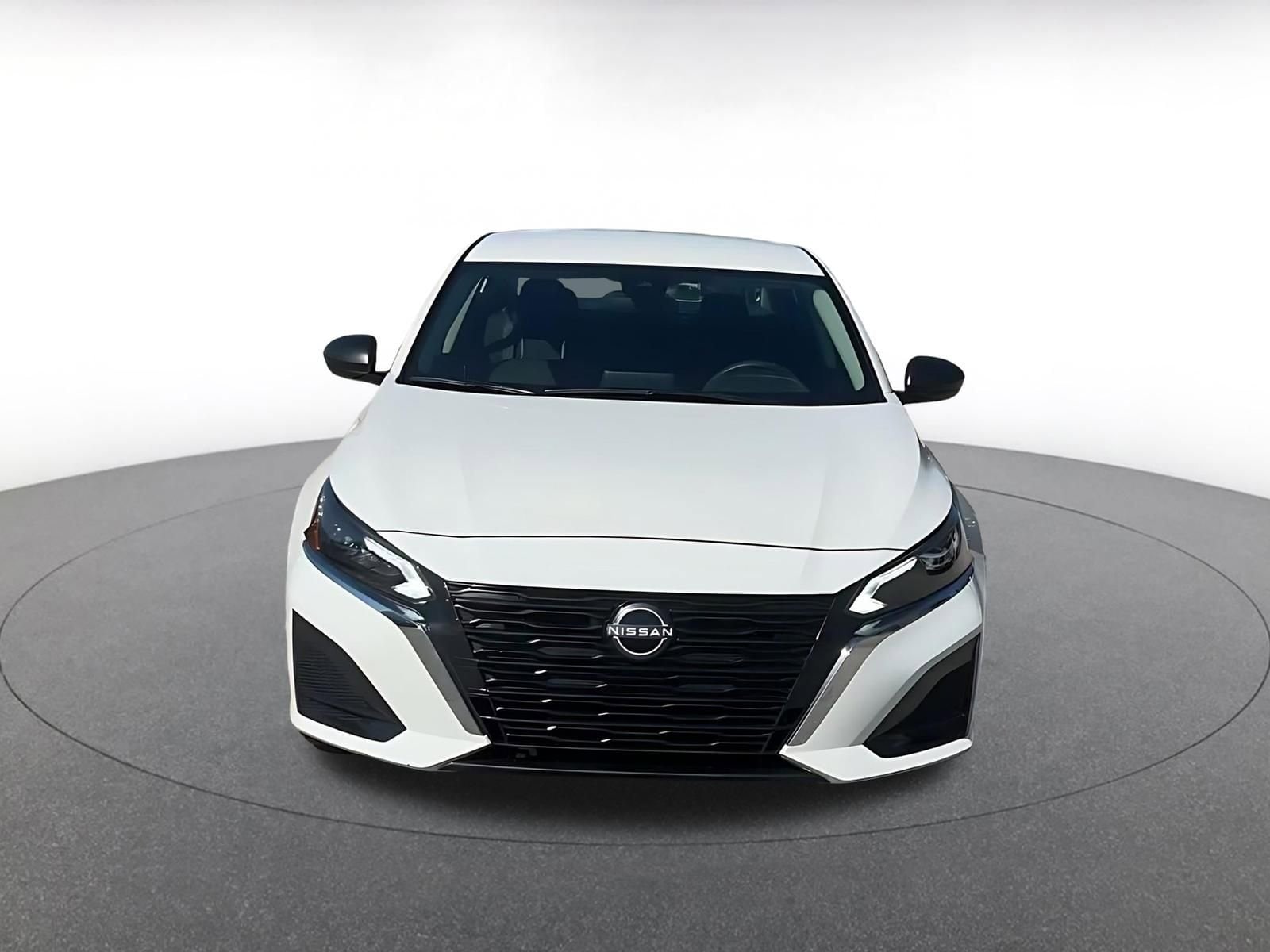 Thumbnail: 2025 Nissan Altima - 4