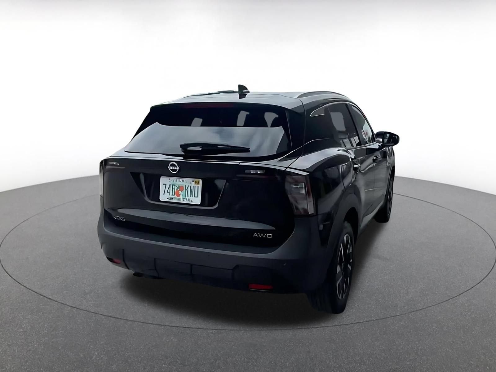 Thumbnail: 2026 Nissan Kicks - 15