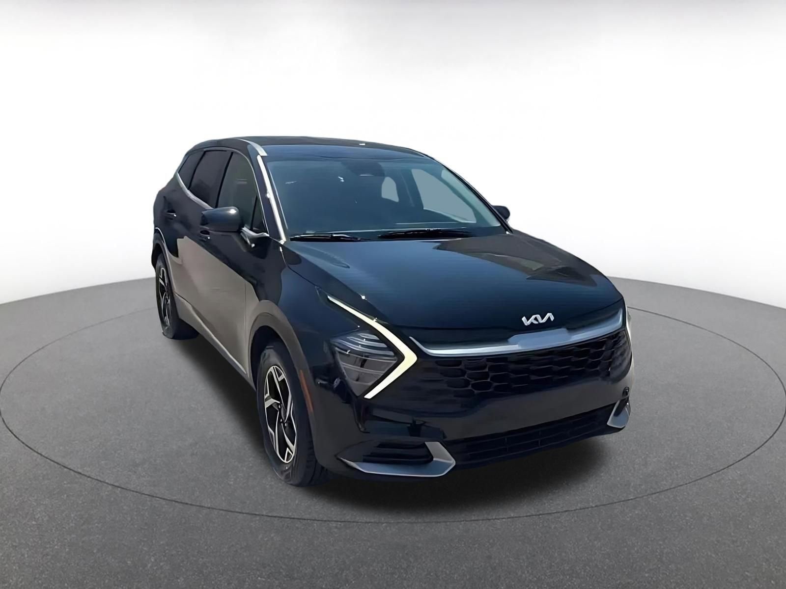 Thumbnail: 2025 Kia Sportage - 3