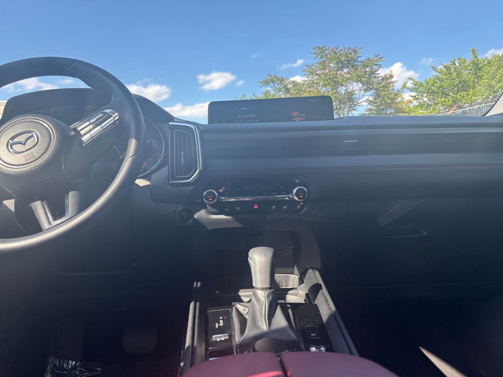 Thumbnail: 2025 Mazda CX-50 - 17